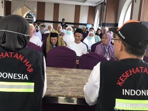 KKHI Madinah Ingatkan Jemaah Olahraga Ringan Jelang Kepulangan KKHI Madinah Ingatkan Jemaah Olahraga Ringan Jelang Kepulangan