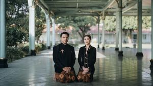 Potret Prewedding Thariq-Aaliyah Massaid, Menawan Dengan Adat Jawa dan Minang