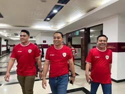 Kata Wali Kota Eri Soal Viral Vandalisme di Stadion GBT Surabaya