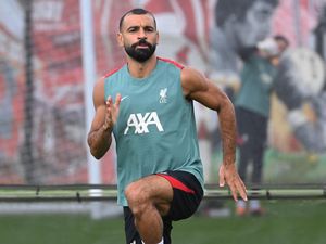 Begini Arti Bahasa Tubuh Salah saat Keluhkan Kontrak Baru ke Liverpool