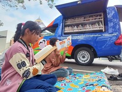 Memupuk Minat Baca Buku yang Kian Tergerus Teknologi
