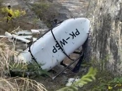 Helikopter Wisata Jatuh di Pecatu Bali, Semua Penumpang Selamat