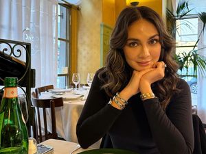 Luna Maya Minta Kawal Terus yang Lagi Ramai di Indonesia