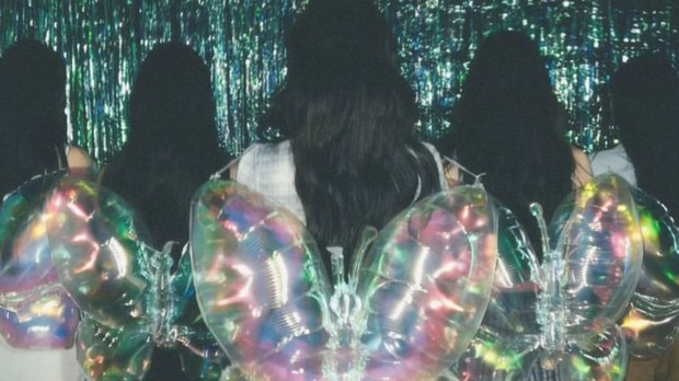 Potret formasi baru member baru Fifty Fifty/ Foto: allkpop.com Potret formasi baru member baru Fifty Fifty