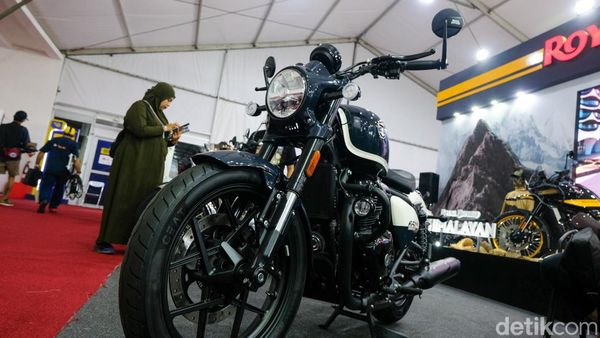 Royal Enfield Luncurkan Shotgun 650 dan Himalayan 450 di GIIAS 2024