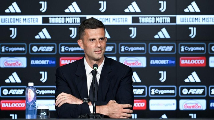 TURIN, ITALY - JULY 18: Juventus head coach Thiago Motta during the unveiling press conferenze at Allianz Stadium on July 18, 2024 in Turin, Italy.  (Photo by Daniele Badolato - Juventus FC/Juventus FC via Getty Images)