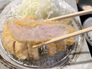 Tonkatsu Putih Lagi Viral, Tetap Enak Meski Tampilannya Pucat