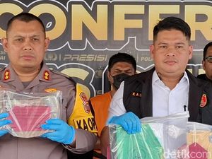 3 Perampok Bidan di Dumai Sudah Ditangkap, 1 Masih Diburu 3 Perampok Bidan di Dumai Sudah Ditangkap, 1 Masih Diburu