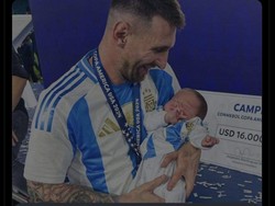 Maka setiap momen Messi dengan bayi pun menjadi sorotan. Malah ada yang menyarankan Harry Kane dimandikan saja oleh Messi agar bisa meraih trofi. Foto: dok. Internet/X (Twitter)