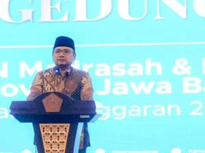 Menag: Madrasah Hari Ini Jadi Pilihan Anak-anak Kita Menag: Madrasah Hari Ini Jadi Pilihan Anak-anak Kita