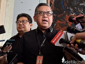 PDIP Tetap Buka Peluang Usung Airin di Banten Usai Pergantian Ketum Golkar PDIP Tetap Buka Peluang Usung Airin di Banten Usai Pergantian Ketum Golkar