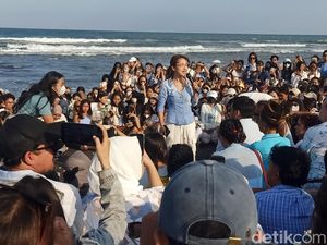 Jennifer Coppen: Papa Dali Kecelakaan karena Berantem Itu Nggak Bener Jennifer Coppen: Papa Dali Kecelakaan karena Berantem Itu Nggak Bener