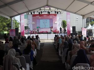 Aksi Memukau Peserta Audisi Emeron Hijab Hunt, Suara Merdu hingga Monolog Aksi Memukau Peserta Audisi Emeron Hijab Hunt, Suara Merdu hingga Monolog