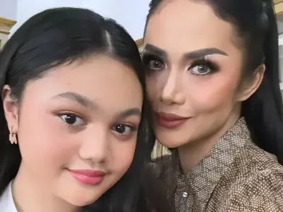 Foto Perdana Amora Putri Krisdayanti Tampil Dengan Rambut Lurus, Manglingi