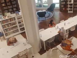 Perpustakaan Erasmus Huis Senyaman Itu..., Seestetik Itu...