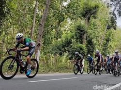 Etape 1 Tour de Banyuwangi Ijen Taklukkan Trek Sepanjang 136,2 Km