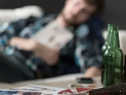 Gegara Mabuk Pria Ini Minum Cairan Pembersih dan Masuk Rumah Sakit