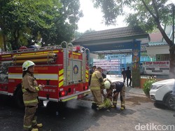 Kebakaran di SMAN 82 Jakarta Sudah Padam, Sumber Api dari Gedung ATK
