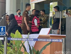 Kejagung Akan Limpahkan Harvey Moeis-Helena Lim ke Kejari Jaksel