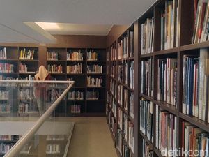 Perpustakaan Erasmus Huis Jadi Tujuan Cari Ilmu dan Konten Perpustakaan Erasmus Huis Jadi Tujuan Cari Ilmu dan Konten