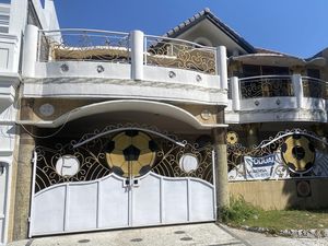 Penampakan Rumah Cristian Gonzalez di Surabaya yang Dijual untuk Bangun SSB Penampakan Rumah Cristian Gonzalez di Surabaya yang Dijual untuk Bangun SSB