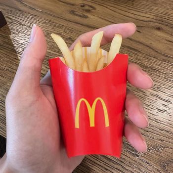 Unggahan Instagram V BTS