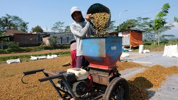 Unik! Ada Jasa Giling Kopi Keliling di Temanggung