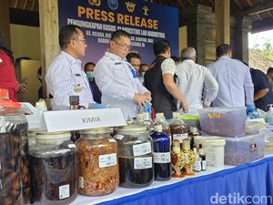 BNN Turut Geledah Rumah Inisiator Pabrik Narkoba di Gianyar Bali