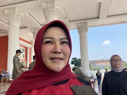 Bupati Sri Mulyani Ajak Masyarakat Meriahkan Klaten Lurik Carnival Besok