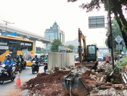 Bikin Macet, Ini 3 Titik Galian Proyek Revitalisasi Trotoar di MT Haryono