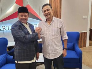 Asa Uu Ruzhanul Kembali Dampingi Ridwan Kamil di Pilgub Jabar Asa Uu Ruzhanul Kembali Dampingi Ridwan Kamil di Pilgub Jabar
