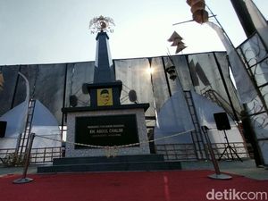 Melihat Monumen KH Abdul Chalim, Pahlawan Nasional Asal Majalengka