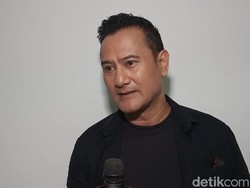 Senyuman Aaliyah Massaid saat Siraman Dicibir Netizen, Mudjie Beri Pembelaan