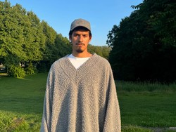 Cerita Omar Apollo Ciptakan Lagu-lagunya dari Pengalaman Pribadi