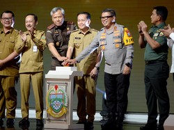 Pj Gubsu Agus Fatoni Canangkan Gerakan Pembangunan Serentak se-Sumut