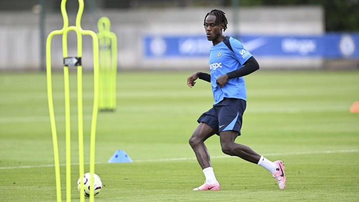 COBHAM, ENGLAND - JULY 8: Trevoh Chalobah of Chelsea during a training session at Chelsea Training Ground on July 8, 2024 in Cobham, England. (Photo by Darren Walsh/Chelsea FC via Getty Images)