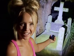 Influencer Picu Kontroversi Setelah Membersihkan Kuburan Tanpa Izin