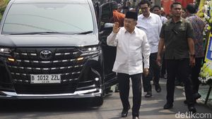 Deretan Tokoh Tiba di Rumah Duka Hamzah Haz