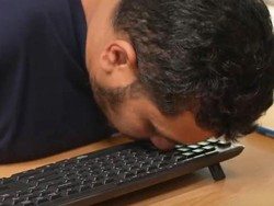 Dunia Hari Ini: Upaya Pecahkan Rekor Dunia untuk Mengetik Tercepat dengan Hidung