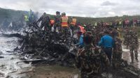 Evakuasi Bangkai Pesawat Saurya Airlines yang Jatuh di Bandara Nepal