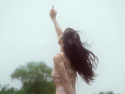 FIFTY FIFTY Ganti Logo Jelang Pengumuman Member Baru