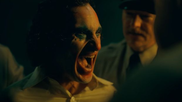 Joaquin Phoenix sebagai Arthur Fleck atau The Joker dalam Joker: Folie à Deux (2024). (Warner Bros. via YouTube)