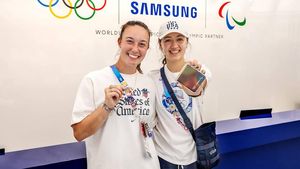 Semangat Atlet Genggam Samsung Galaxy Z Flip 6 Edisi Olimpiade Paris 2024