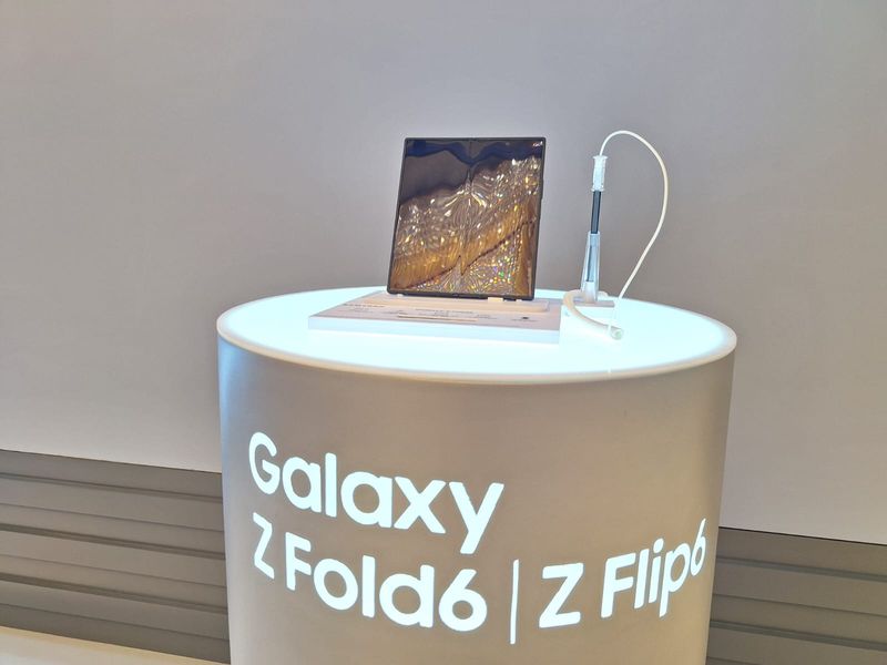 Galaxy Z Flip6 dan Z Fold6