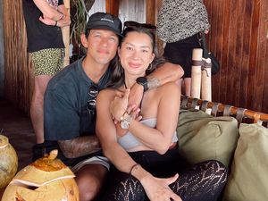 Momen Jennifer Bachdim Mudik Natal ke Jerman dan Jemput Anak di Belanda Momen Jennifer Bachdim Mudik Natal ke Jerman dan Jemput Anak di Belanda