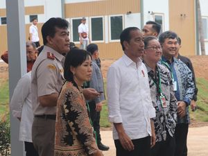 Jokowi Tinjau Instalasi Karantina 1,9 Juta Bibit Tebu Australia di Merauke