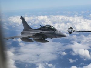 Potret Penerbangan Pesawat Rafale di Misi Pegase 2024 Potret Penerbangan Pesawat Rafale di Misi Pegase 2024