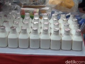 Siasat Licik 2 Pria Subang Racik dan Jual Pestisida KW ke Petani