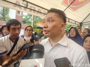 Keluarga Ungkap Hamzah Haz Meninggal saat Hendak Salat Duha Keluarga Ungkap Hamzah Haz Meninggal saat Hendak Salat Duha