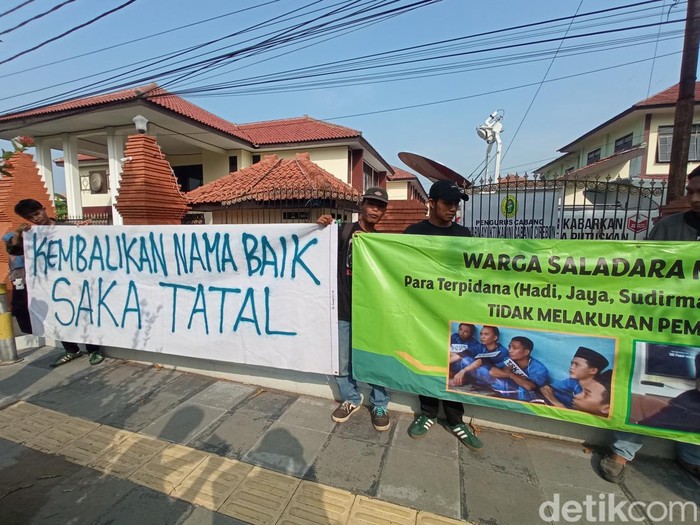 Suasana di PN Cirebon jelang sidang PK Saka Tatal